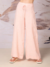 Pantalón con cortes en lino