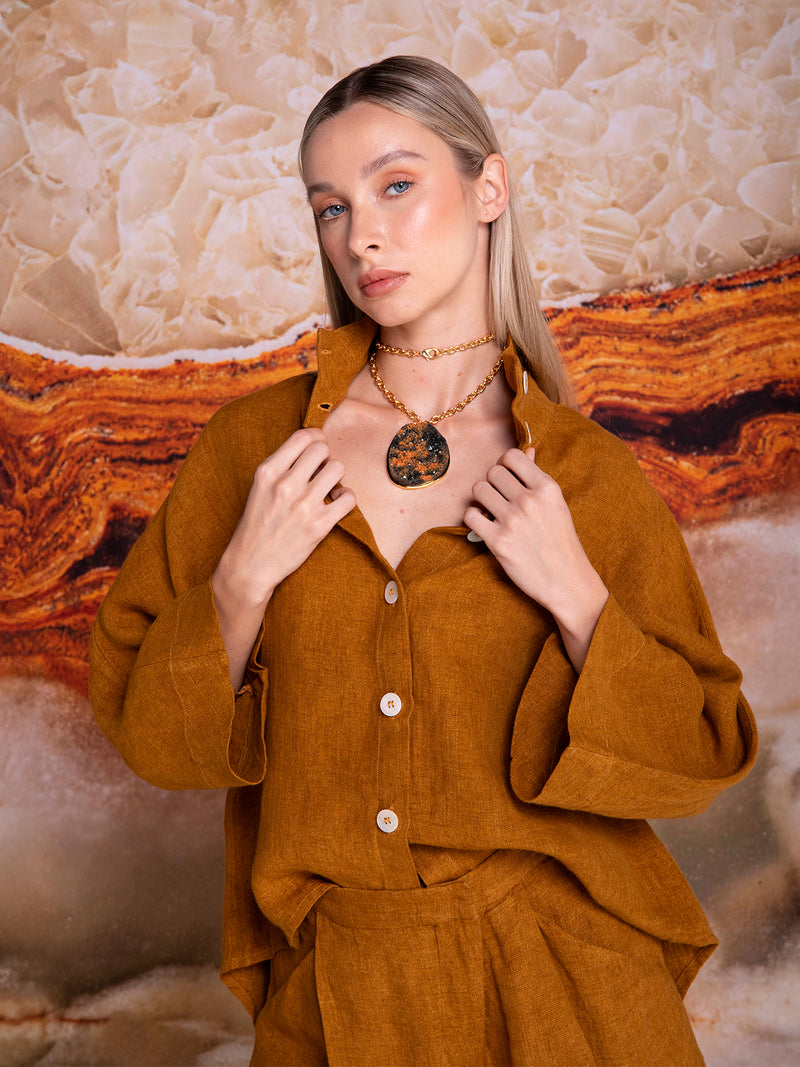 Collar "Cráter" con dije de resina