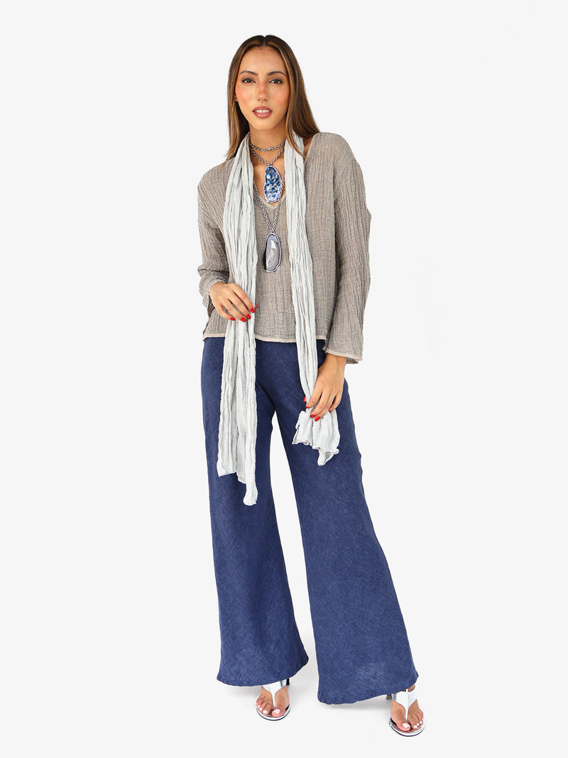 V-neck blouse with contrasting bias in linen