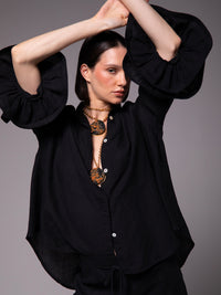 Camisera holgada de doble escarola en lino