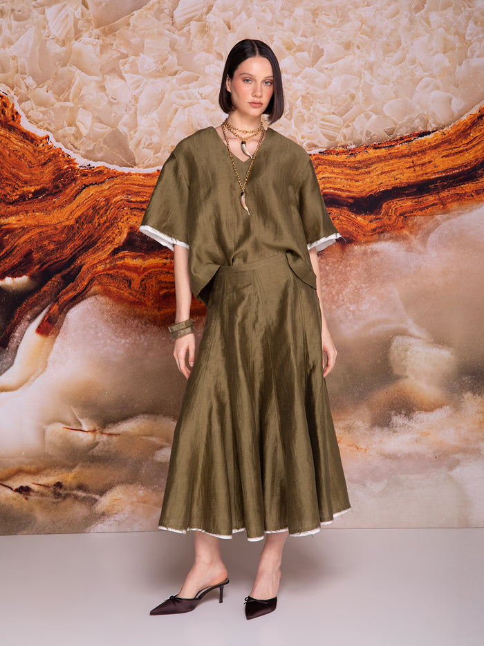 Blusa manga corta con escote en "V" en lino