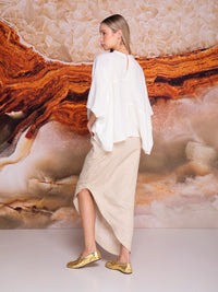 Blusa con cortes en lino