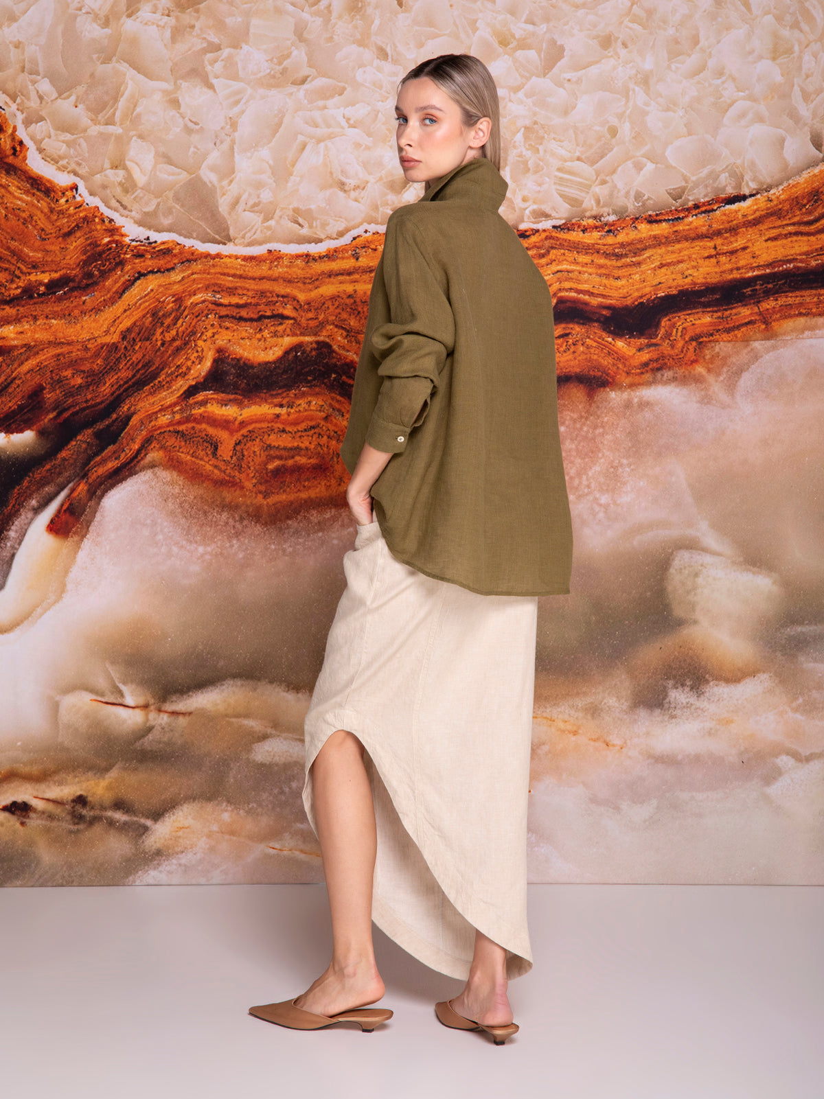 Blusa camisera de dama manga larga en lino