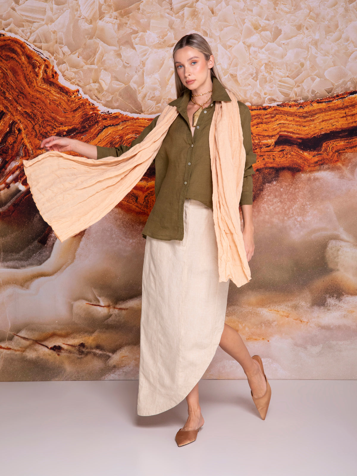 Blusa camisera de dama manga larga en lino