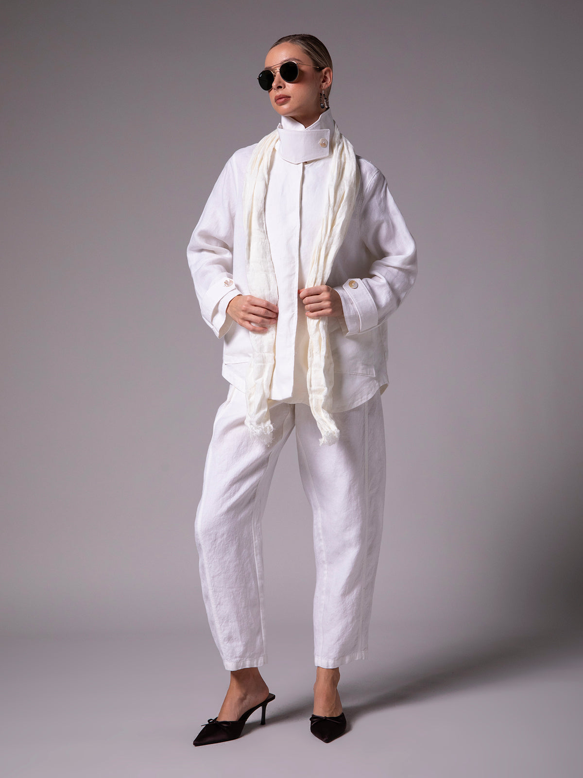 Saco de dama con charreteras en lino