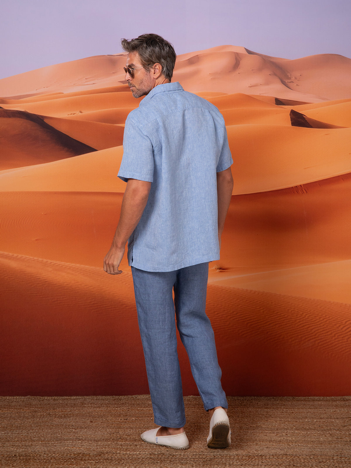 Camisa de manga corta con bolsillo en lino