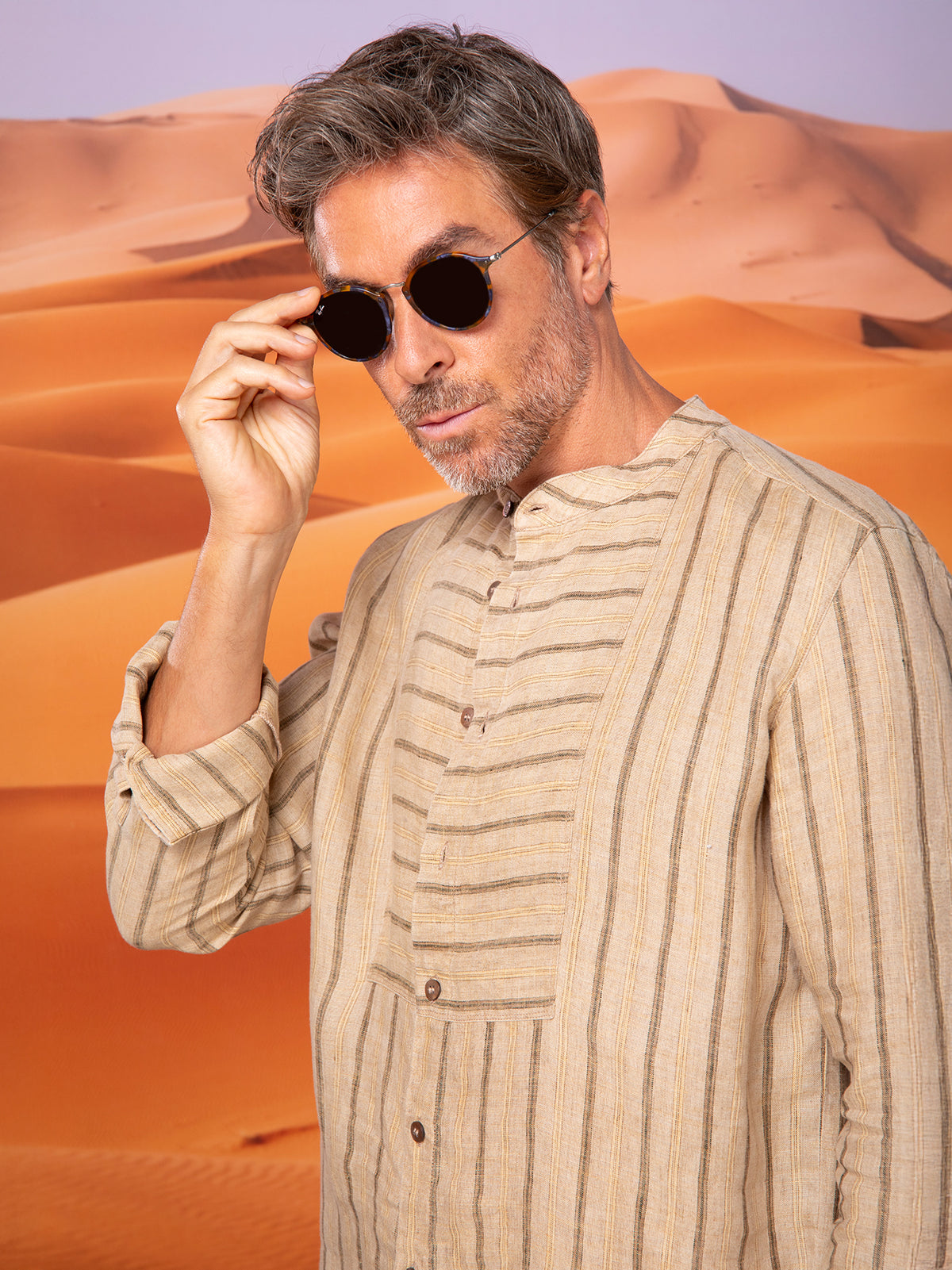 Camisa de manga larga con pechera en lino