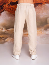 Jogger con bolsas inclinadas en lino