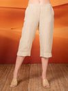 Pantalón capri con aberturas laterales en lino