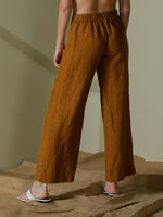 Wide straight leg pants in linen