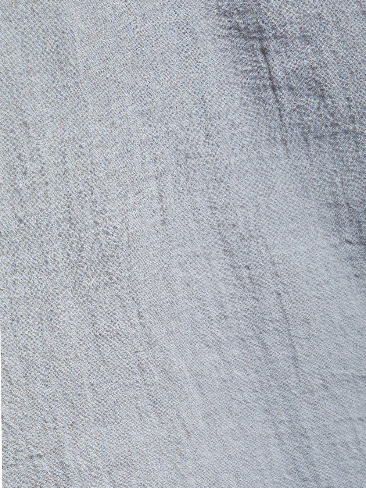 Salida de baño con hombros descubiertos en lino