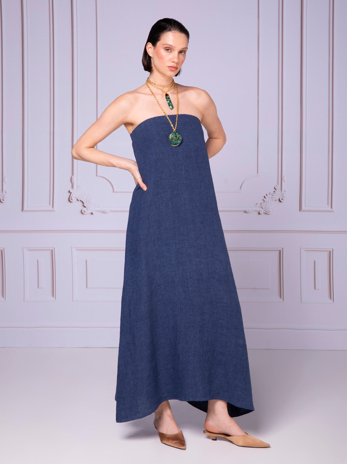 Strapless A-line dress in linen